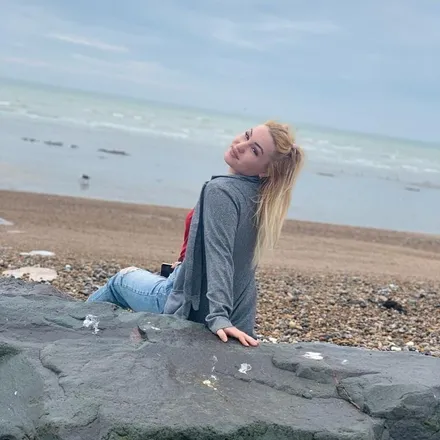 OnlyFans cuenta alexamatie header 2