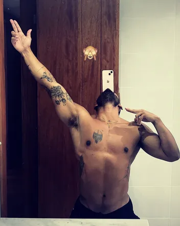OnlyFans cuenta monojov header 2