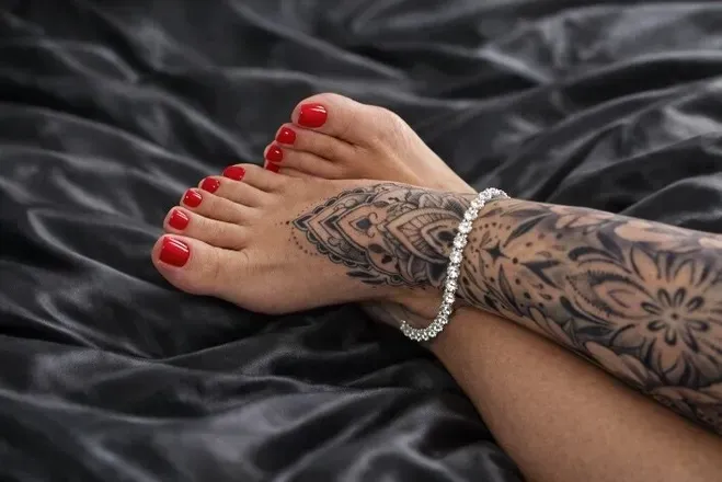 OnlyFans cuenta inkedtoesxo avatar 1