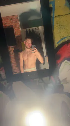 OnlyFans cuenta riley_mawson911 header 2