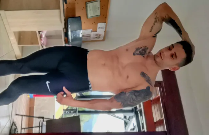 OnlyFans cuenta pipe92kaar header 2