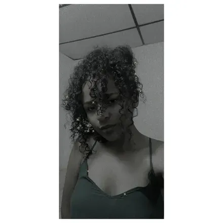 OnlyFans cuenta carolina2412 avatar 1