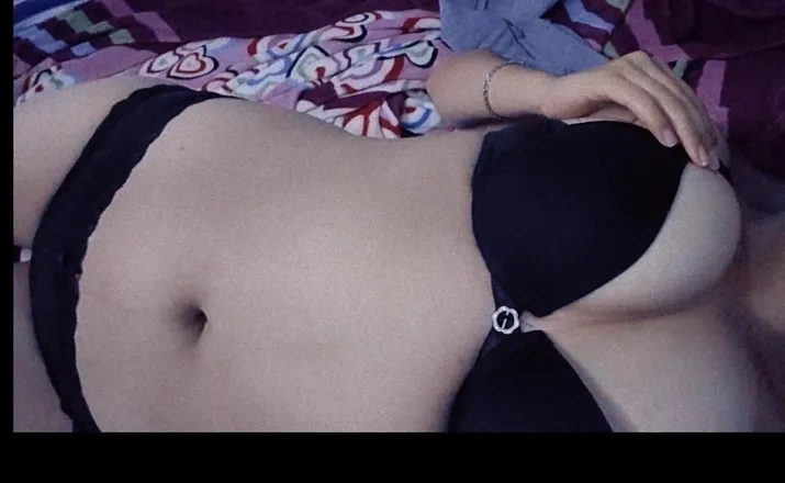 OnlyFans cuenta petite2407 header 2
