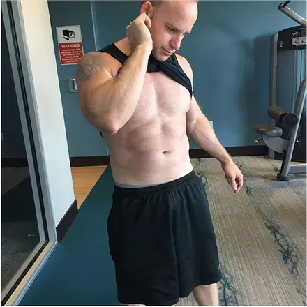 OnlyFans cuenta istevefit avatar 1