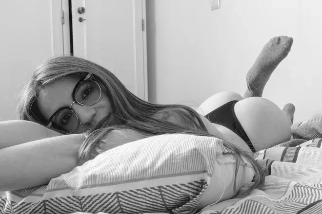 OnlyFans cuenta carolinarod18 header 2