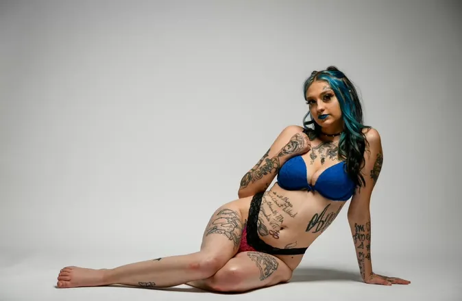 OnlyFans cuenta kwinnbby header 2