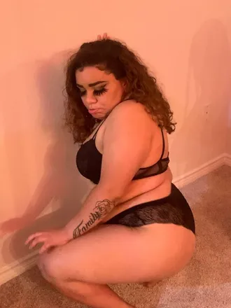 OnlyFans cuenta cassieisthe header 2