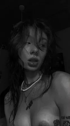 OnlyFans cuenta gothqueeen avatar 1