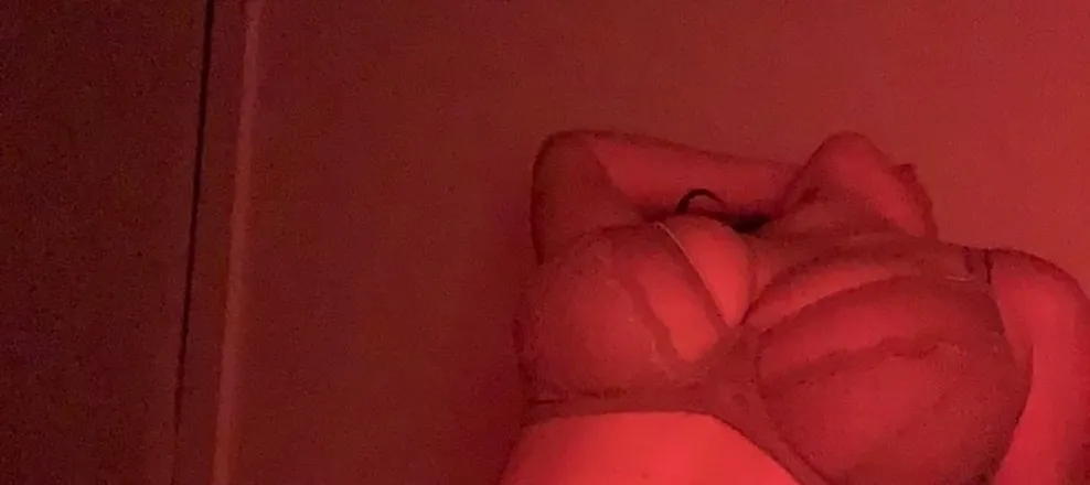 OnlyFans cuenta shestoxic header 2