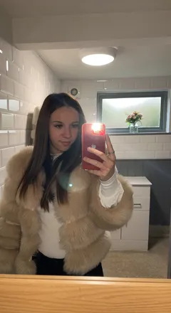 OnlyFans cuenta u230796124 header 2