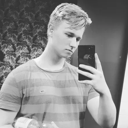 OnlyFans cuenta mk1272 avatar 1