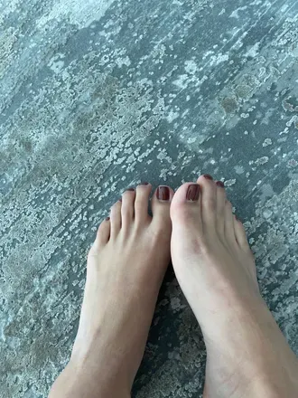 OnlyFans cuenta naughtytoes94 header 2