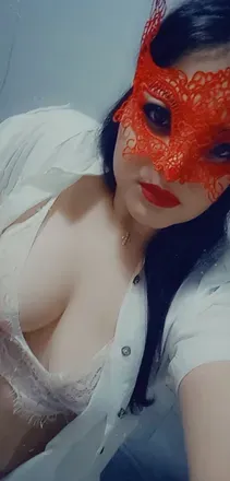 OnlyFans cuenta larisaelena avatar 1