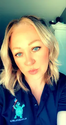 OnlyFans account  mrsschwindt avatar 1