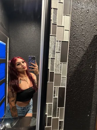 OnlyFans cuenta mfknnicole00 header 2