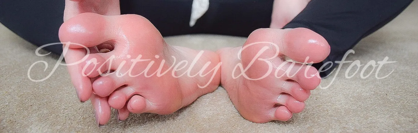 OnlyFans cuenta positivelybarefoot header 2