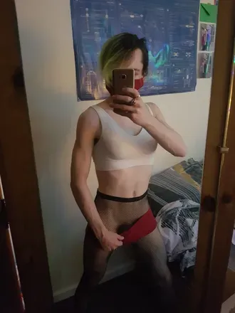 OnlyFans account  artsyenbygirl avatar 1