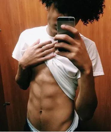 OnlyFans cuenta aurel1ano avatar 1