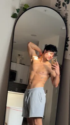 OnlyFans cuenta mitch.james header 2