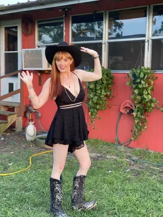 OnlyFans account  txgingeronfire avatar 1