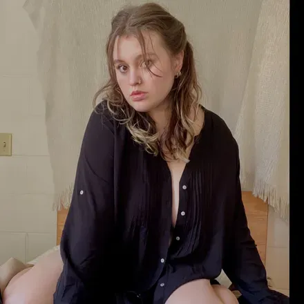 OnlyFans of piperpeytonplease