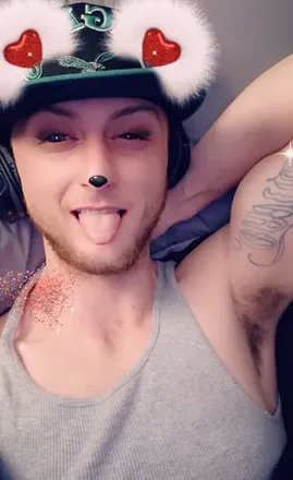 OnlyFans cuenta davynicedick avatar 1