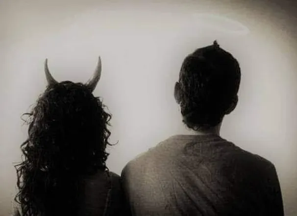 OnlyFans cuenta criticaldarling666 header 2
