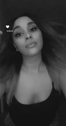 OnlyFans cuenta lolabutterfly7 avatar 1