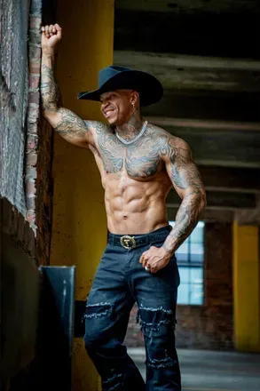 OnlyFans cuenta valentinotheentertainer avatar 1