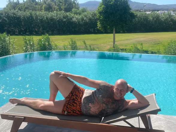 OnlyFans cuenta mrhbear header 2