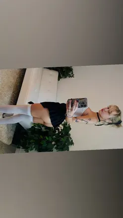 OnlyFans cuenta karmalovexo header 2