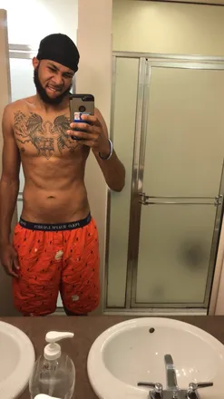 OnlyFans account  knockout_5 header 2