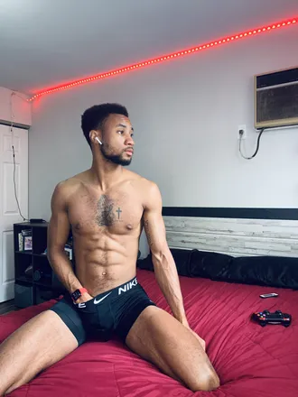 OnlyFans cuenta mr.elastic8 header 2