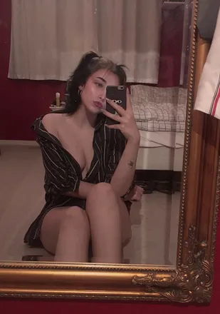 OnlyFans cuenta lilithfaee header 2