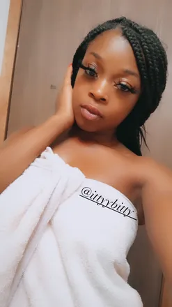 OnlyFans account  ittyybitty_ avatar 1
