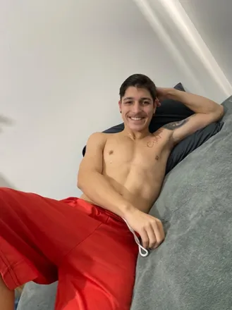 OnlyFans cuenta teus_love header 2