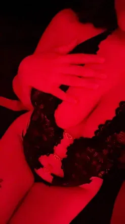 OnlyFans cuenta sashimommi header 2