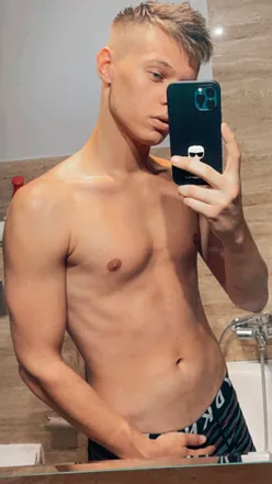 OnlyFans cuenta u63698762 header 2