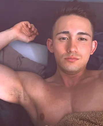 OnlyFans cuenta devondietrichx header 2