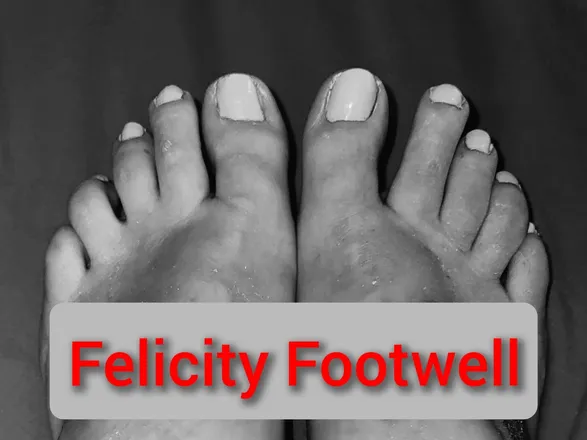 OnlyFans cuenta felicityfootwell header 2