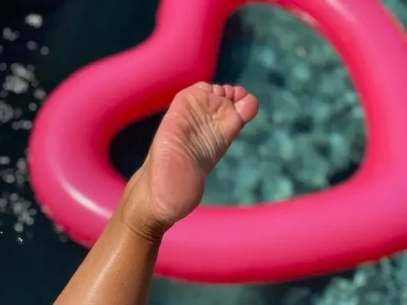 OnlyFans cuenta happyfeet_twinkletoes avatar 1