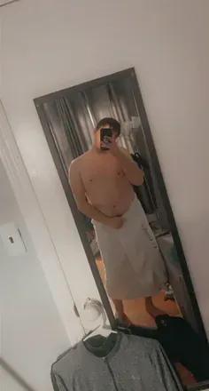 OnlyFans account  youraverageneighbor avatar 1