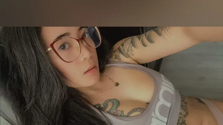 OnlyFans cuenta jasminjade69 header 2