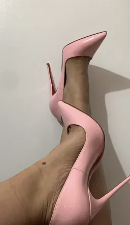 OnlyFans cuenta stilettosforyou header 2