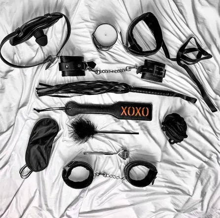 OnlyFans cuenta masterbossbunny header 2