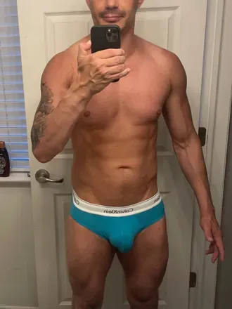 OnlyFans account  evil.ash avatar 1