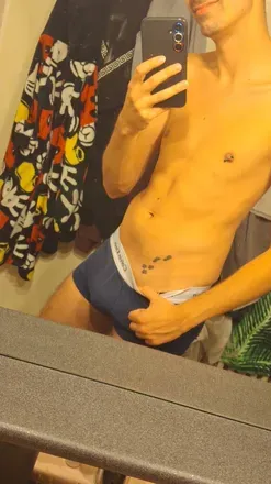 OnlyFans cuenta versa72.m avatar 1