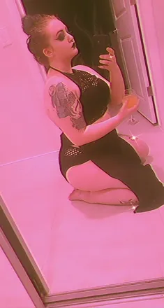 OnlyFans cuenta contemptress666 header 2
