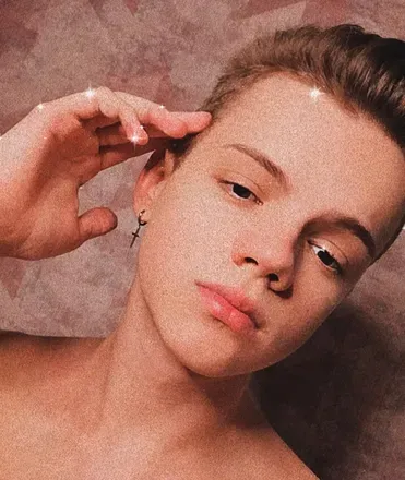 OnlyFans cuenta monty_green_free avatar 1