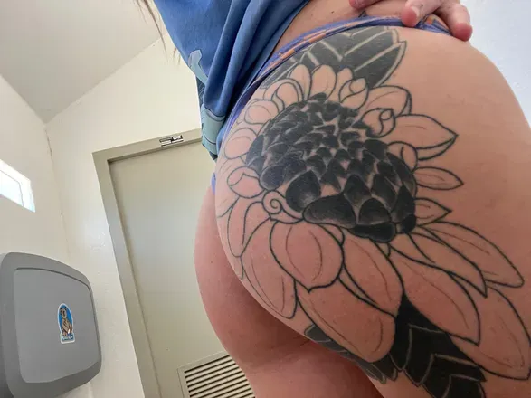 OnlyFans cuenta lilredhead02 avatar 1